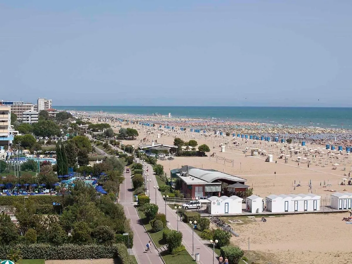 Apartment In Bibione 38277 Italy